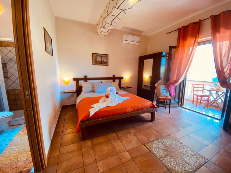 Rosa dei Venti Accomodation, Tropea, Italy