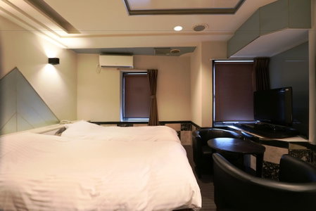 HOTEL Rakuserina, Fuefuki, Japan