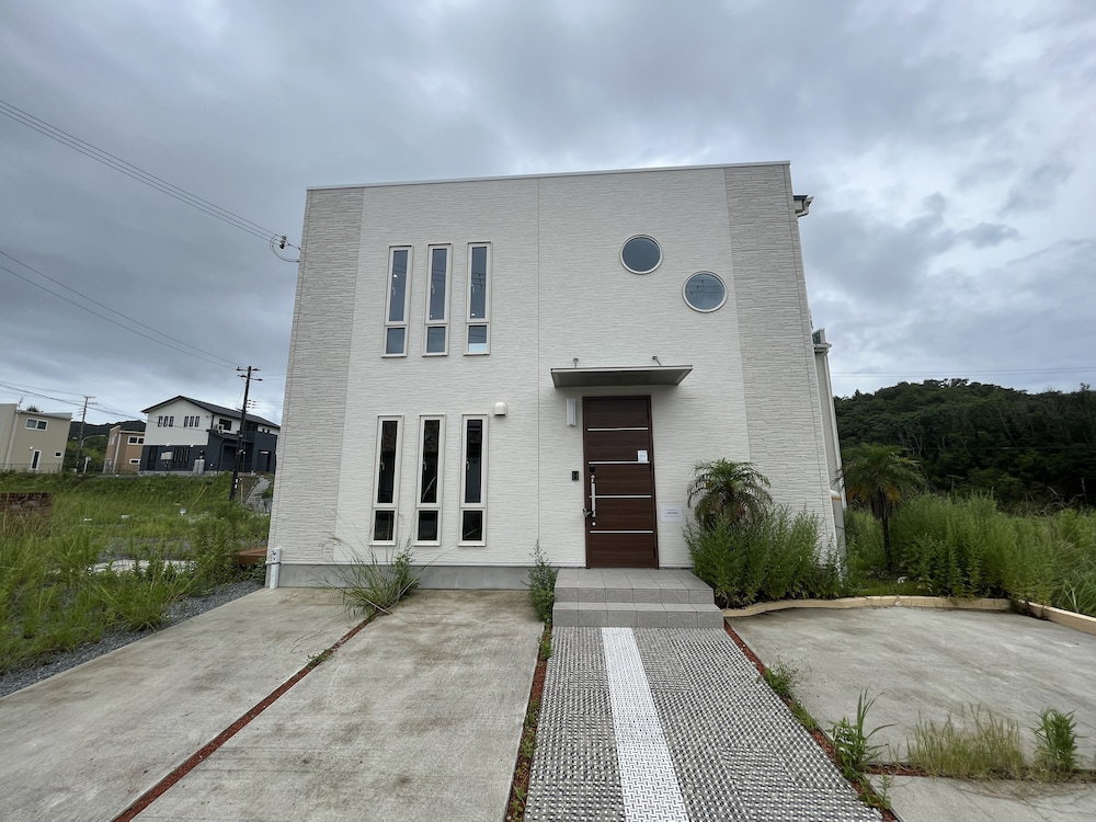 shirahamakashibesso ss2-76, Japan