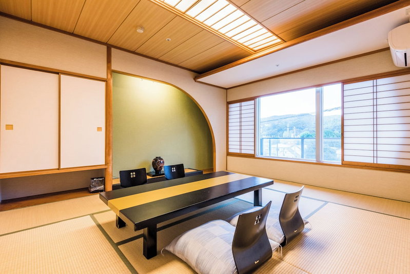 Ooedo Onsen Monogatari Premium Ito Hotel New Okabe, Ito, Japan