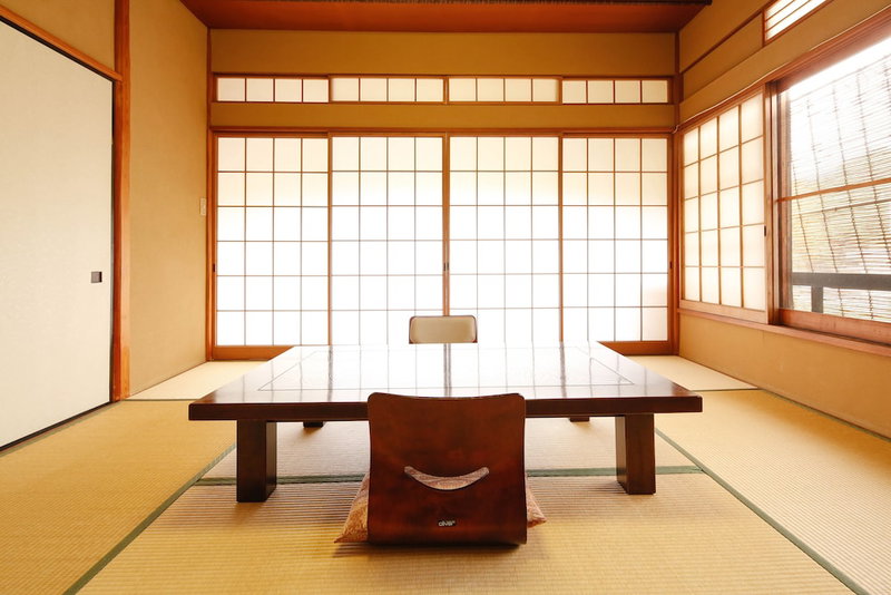 Albergo Yuraku, Yugawara, Japan