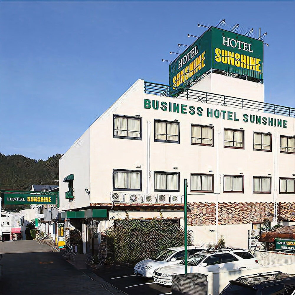 Sunshine Hotel, Japan