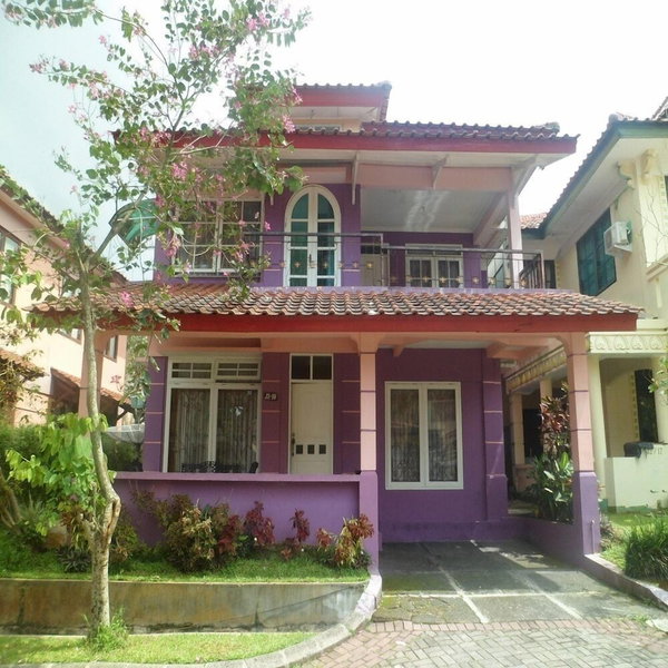 Kota Bunga J, Cipanas, Indonesia