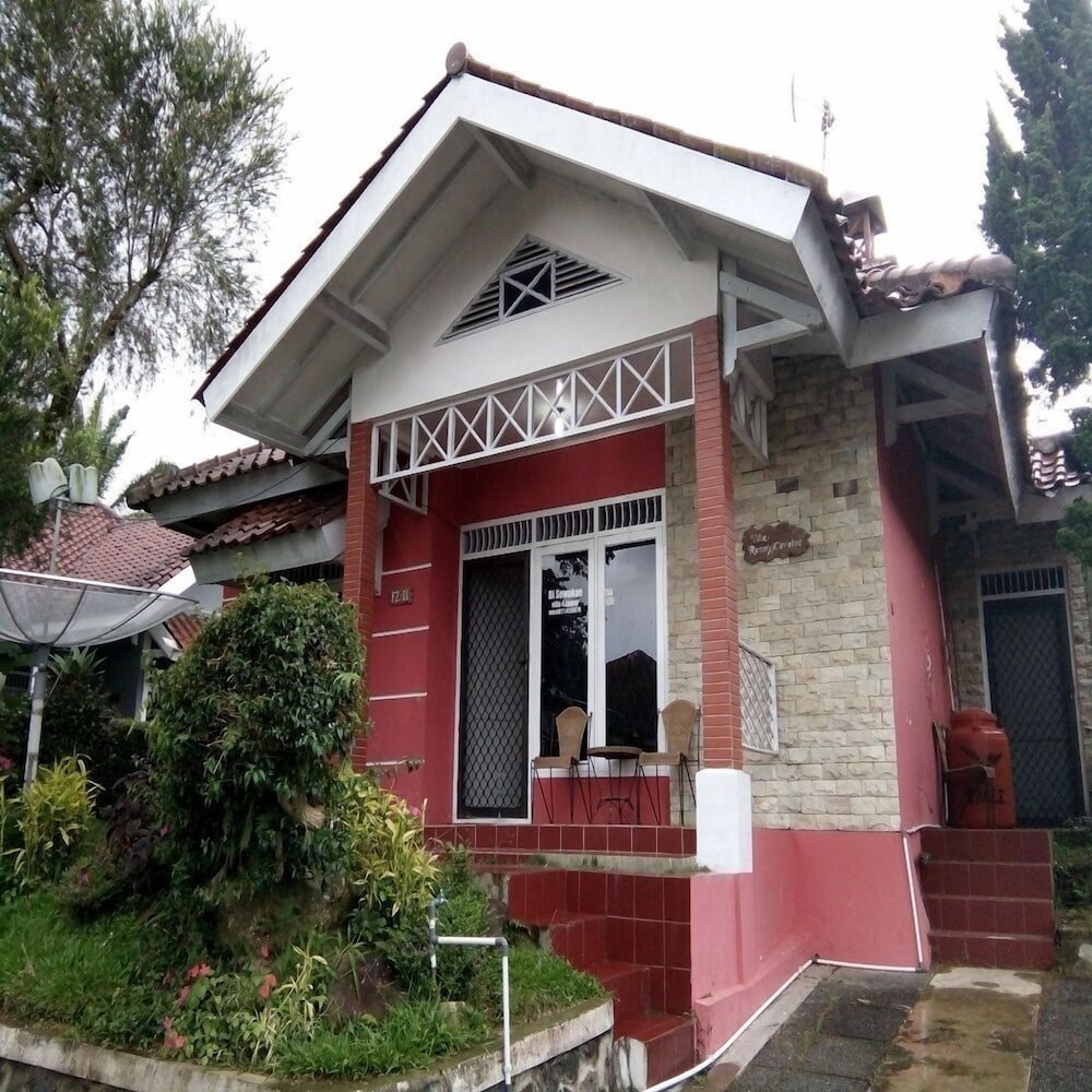 Hotel · Kota Bunga F, Cipanas