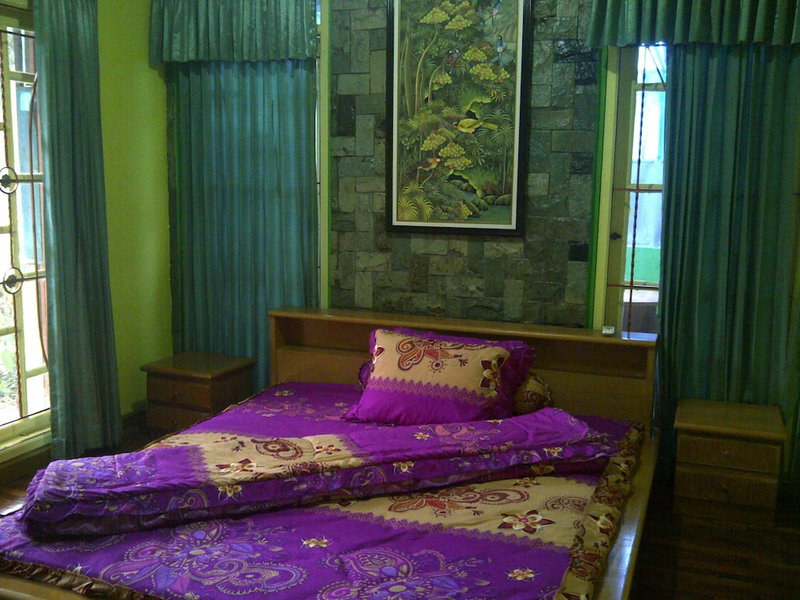 Kota Bunga M, Cipanas, Indonesia