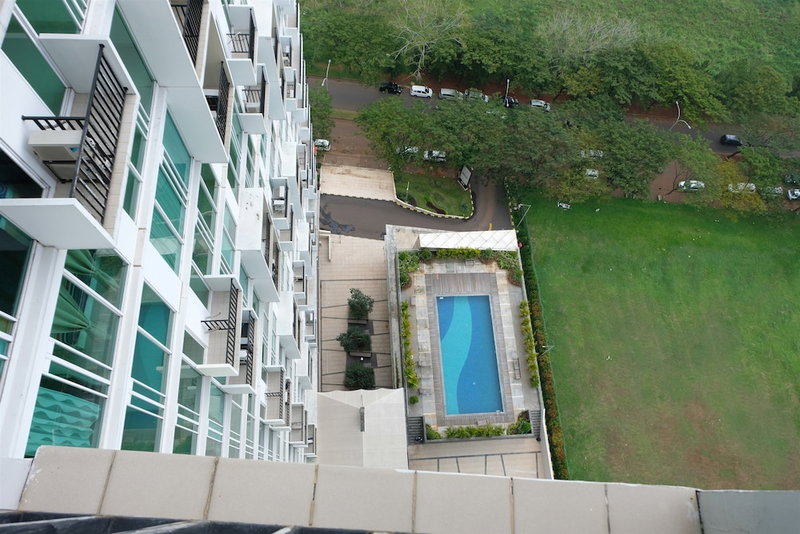 Comfortable 1BR Tree Park Apartment, South Tangerang, Indonesia