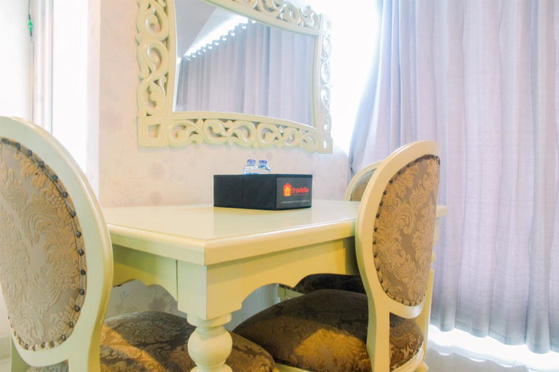 Luxury Furnished 2BR Grand Kamala Lagoon Apartment By Travelio, Pulosirih, Indonesia