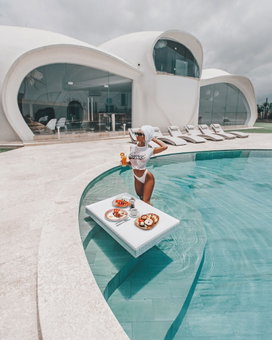 Beachfront Villa The Cloud, Tabanan, Indonesia
