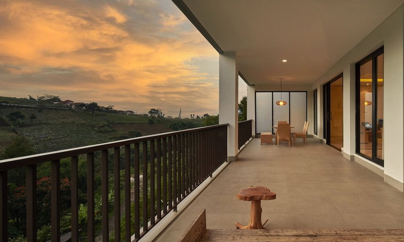 Kamala Plantation View 10BR Infinity pool+billiard, Cimenyan, Indonesia