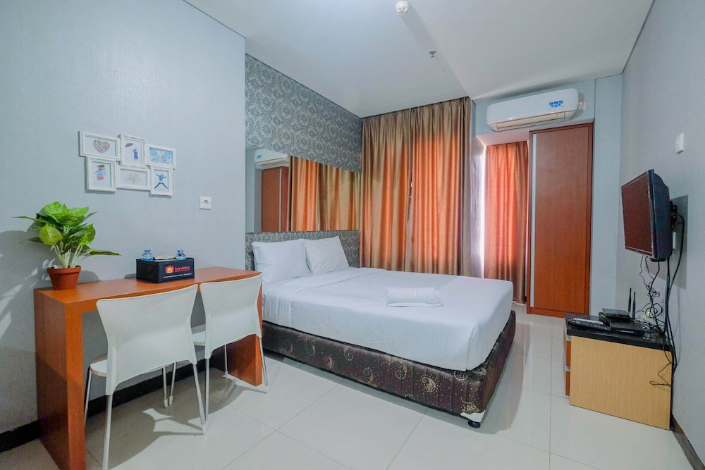 Hotel · Vintage Studio Apartment at Nifarro Park, Jakarta