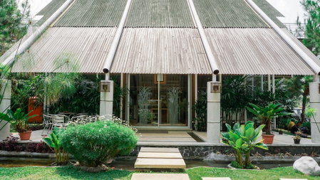 Vila Air Natural Resort, Parongpong, Indonesia