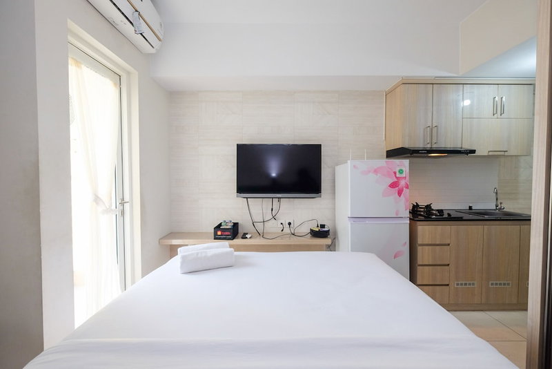 Deluxe Studio Apartment @ Springlake Summarecon, Bekasi, Indonesia
