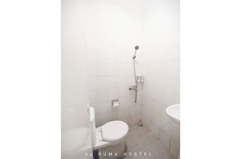 Ruma, Bandung, Indonesia