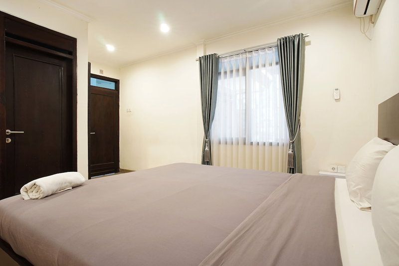 Ruma, Bandung, Indonesia