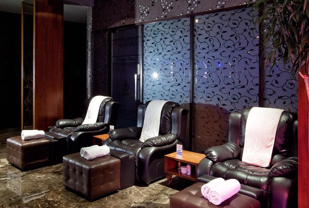 Hotel · 108 Hotel by HIM, Jakarta