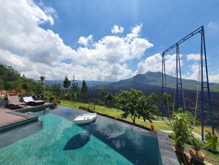 Sari Sky Villa, Kintamani, Indonesia