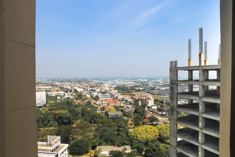 Spacious 1 BR at The Oasis Cikarang Apartment, Cikarang, Indonesia