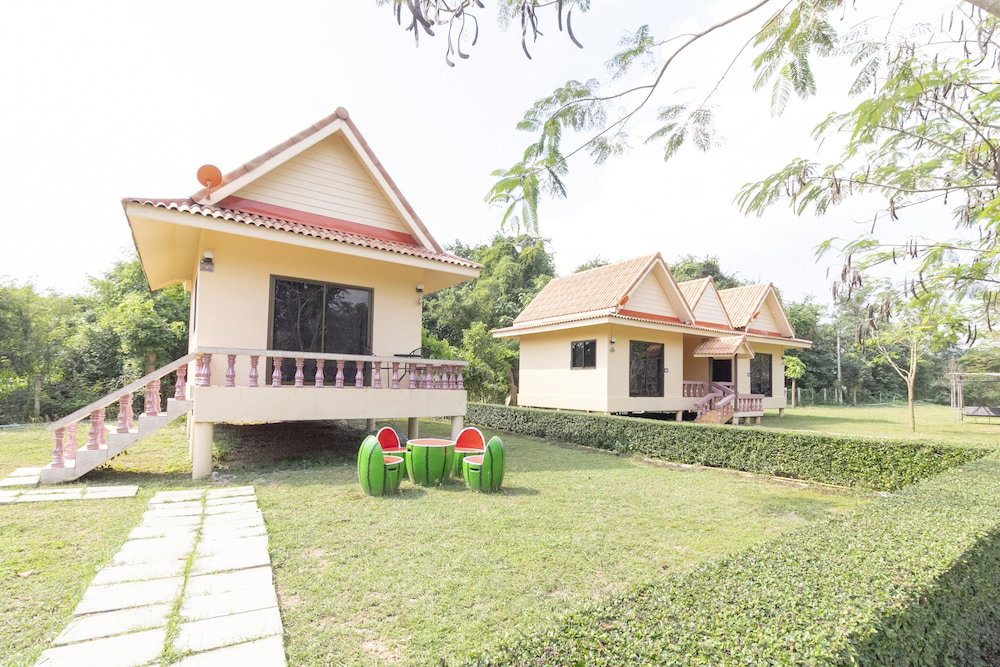 Hotel · OYO 75359 Thaiburi Thara Resort, Dan Makham Tia