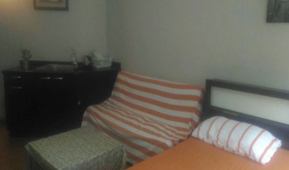 T8 Guest House Don Mueang Challenger, Located in Bangkok, Thailand