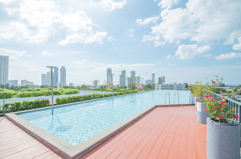 D-ECO Hotel Luxury Center Pattaya, Pattaya, Thailand