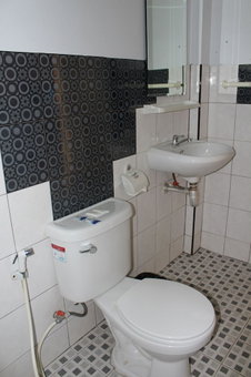 OYO 75420 Howto Hotel, Lamphun, Thailand