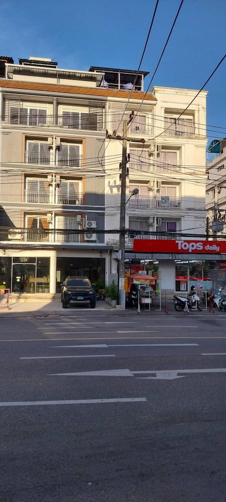 The Brown boutique patong, Thailand