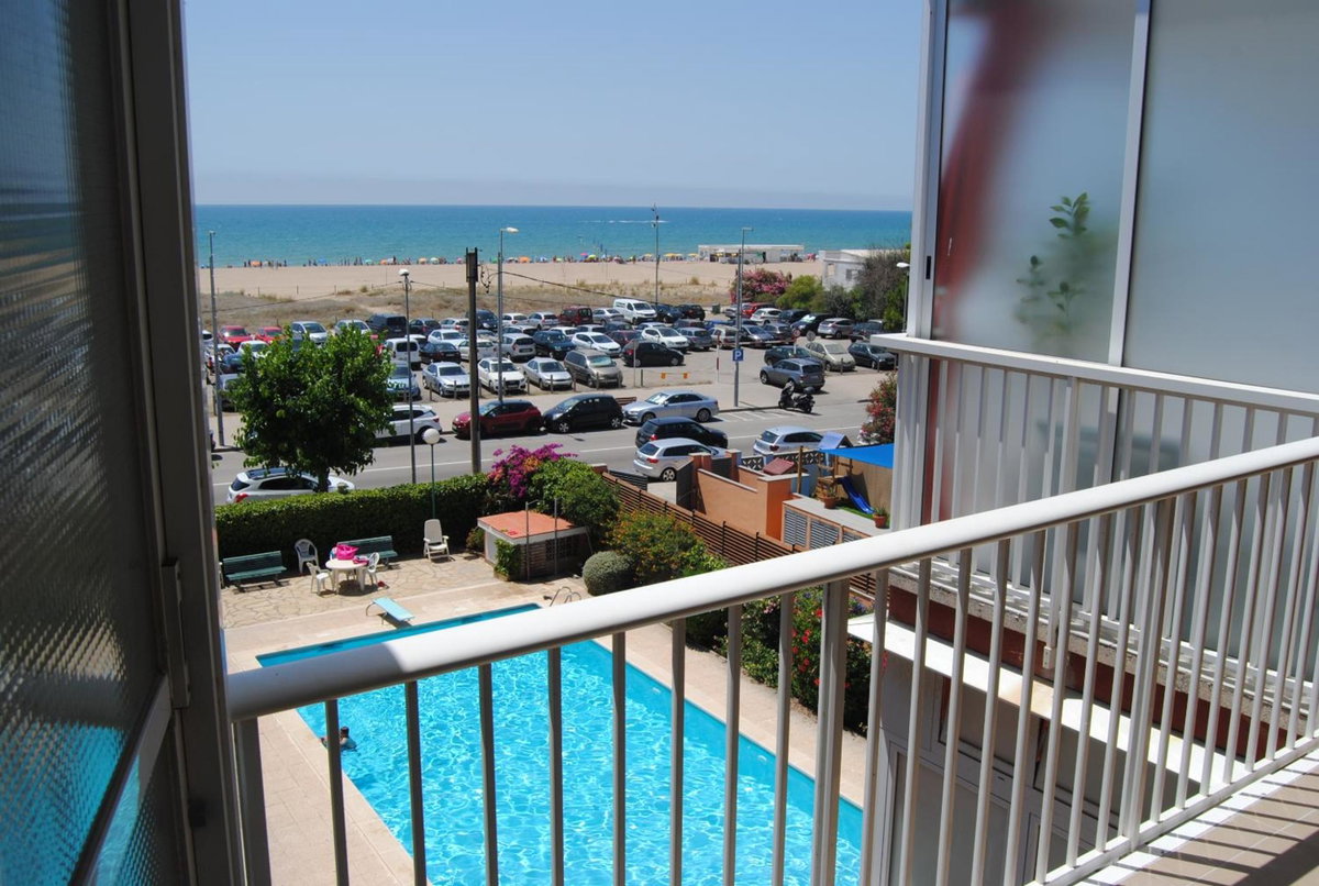 Apartamento Maraka Playa Castelldefels, Spain