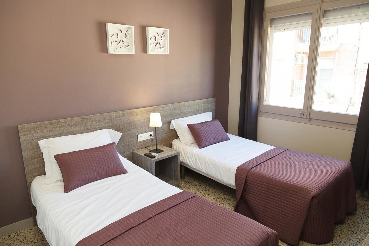 Hostal Fonda Montserrat, Spain