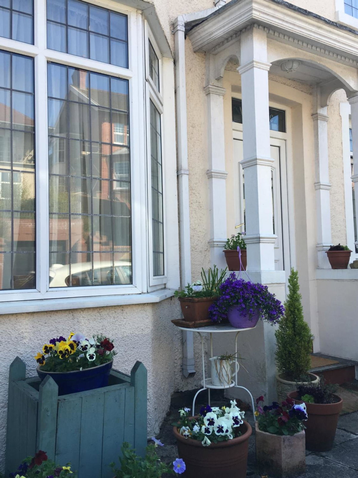 Wynberg House Bed & Breakfast Swansea, United Kingdom