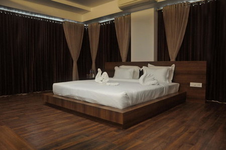 Hotel 3 Leaves, Kolhapur, Kolhapur, India