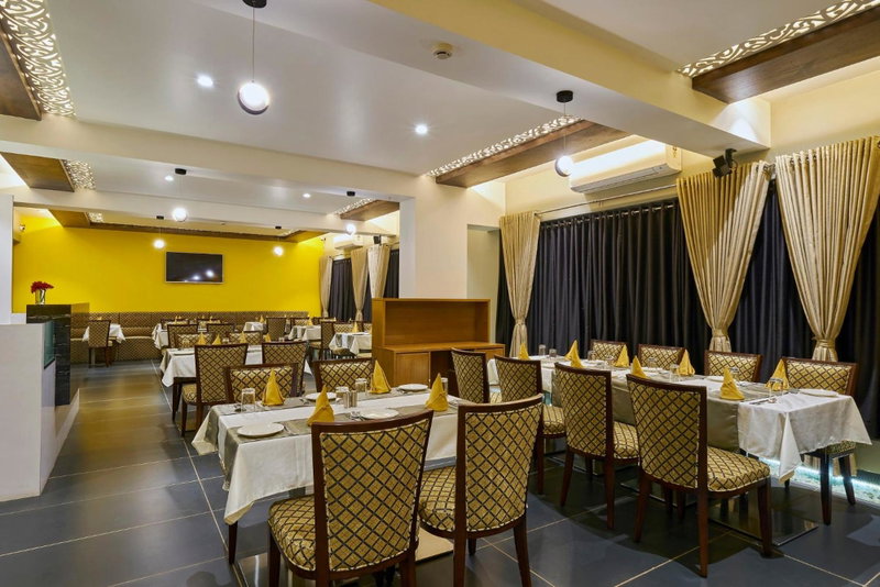 Hotel 3 Leaves, Kolhapur, Kolhapur, India