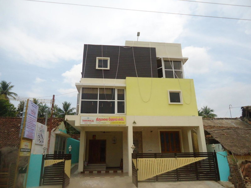 Thirumalai Home Stay - Group & Family Stay Room VL Swami Malai Temple, Kumbakonam, India