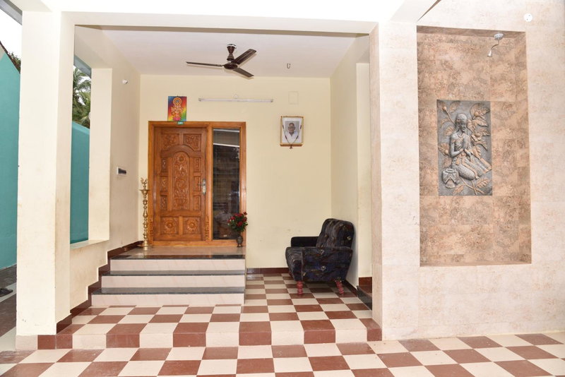 Thirumalai Home Stay - Group & Family Stay Room VL Swami Malai Temple, Kumbakonam, India