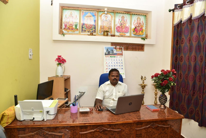 Thirumalai Home Stay - Group & Family Stay Room VL Swami Malai Temple, Kumbakonam, India