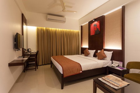 Hotel Chaitali - Pure Veg, Kolhapur, India