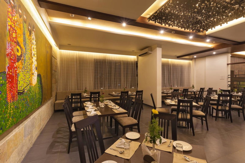 Hotel Chaitali - Pure Veg, Kolhapur, India