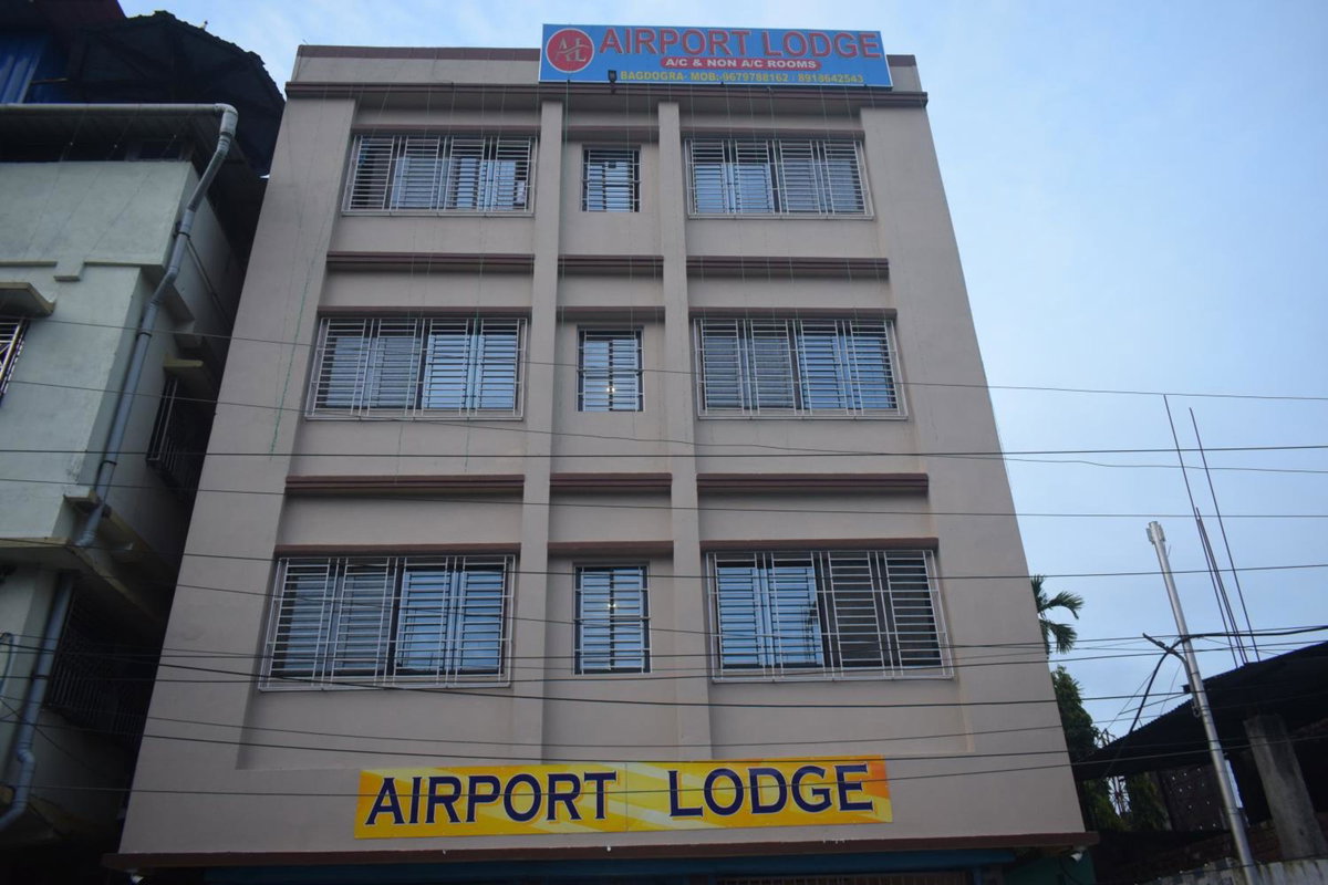 Airport Lodge, India