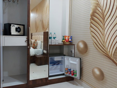 Dwelling Residency Hotel, Near India Expo Mart Centre Greater Noida, Greater Noida, India