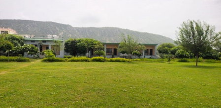 The Sariska Retreat, Thāna Ghāzi, India