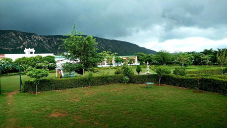 The Sariska Retreat, Thāna Ghāzi, India
