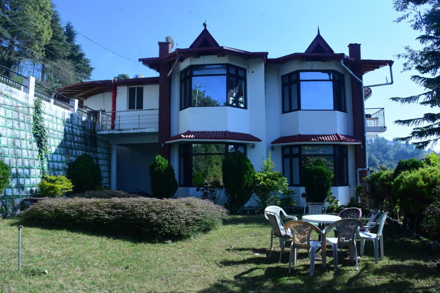 Hotel Goludev Valley View, Nainital, India