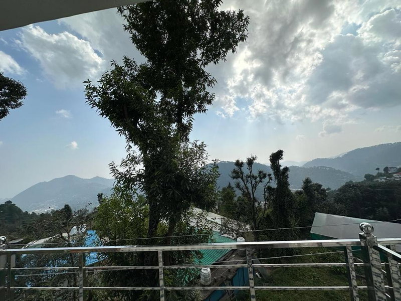 Hotel Goludev Valley View, Nainital, India