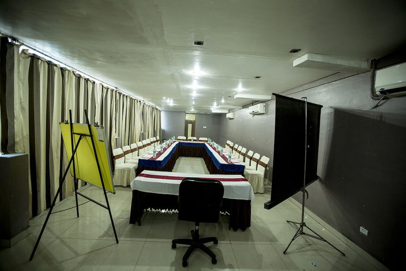 Hotel Deep Avadh, Lucknow, India