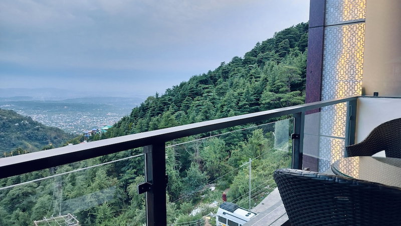 AH Grand Villa - Hotel Near Dalai Lama Temple, Dharamshala, India