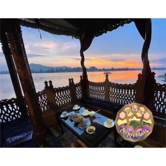 Dilshad Houseboats, Srinagar, India