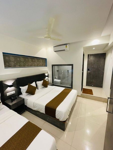Hotel lime wood, Mumbai, India