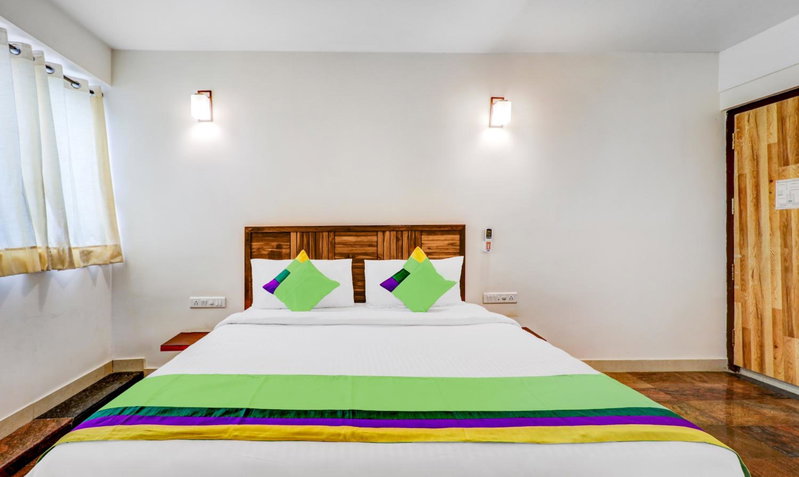 Treebo Benaka Residency, 10 Mins To Mahatma Gandhi Park, Chikmagalūr, India