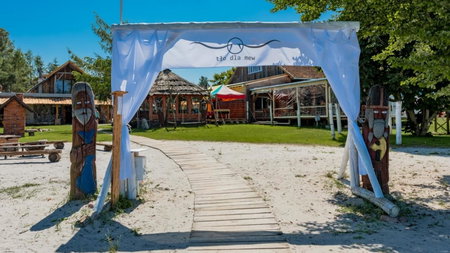 Przystań Tło dla Mew, Rydzewo, Poland