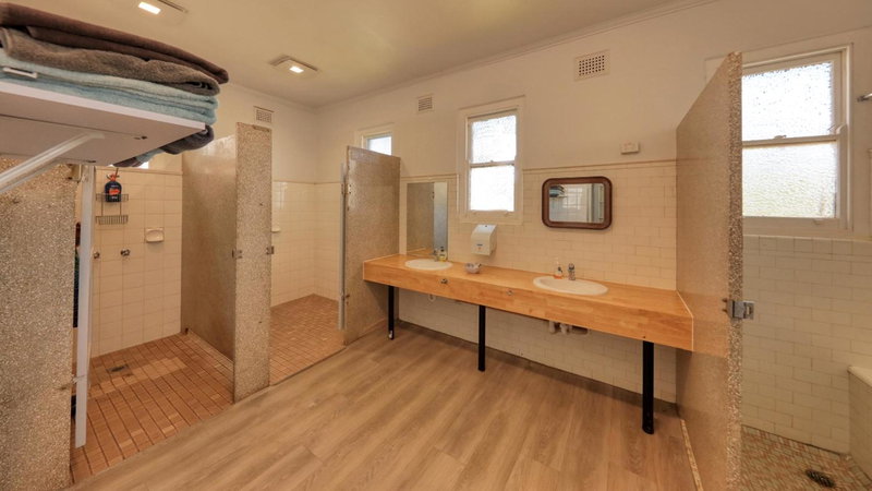 Broadway Hotel, Parkes, Australia