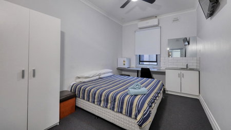 Broadway Hotel, Parkes, Australia